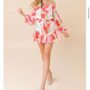 Flying, tomato, romper, slowly, red and pink floral size medium. elastic waist